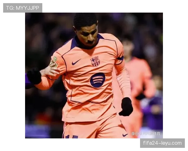 拉什福德对阵强队表现稳健,近期交锋数据走势清晰 拉什福德对阵强队表现稳健,近期交锋数据走势清晰